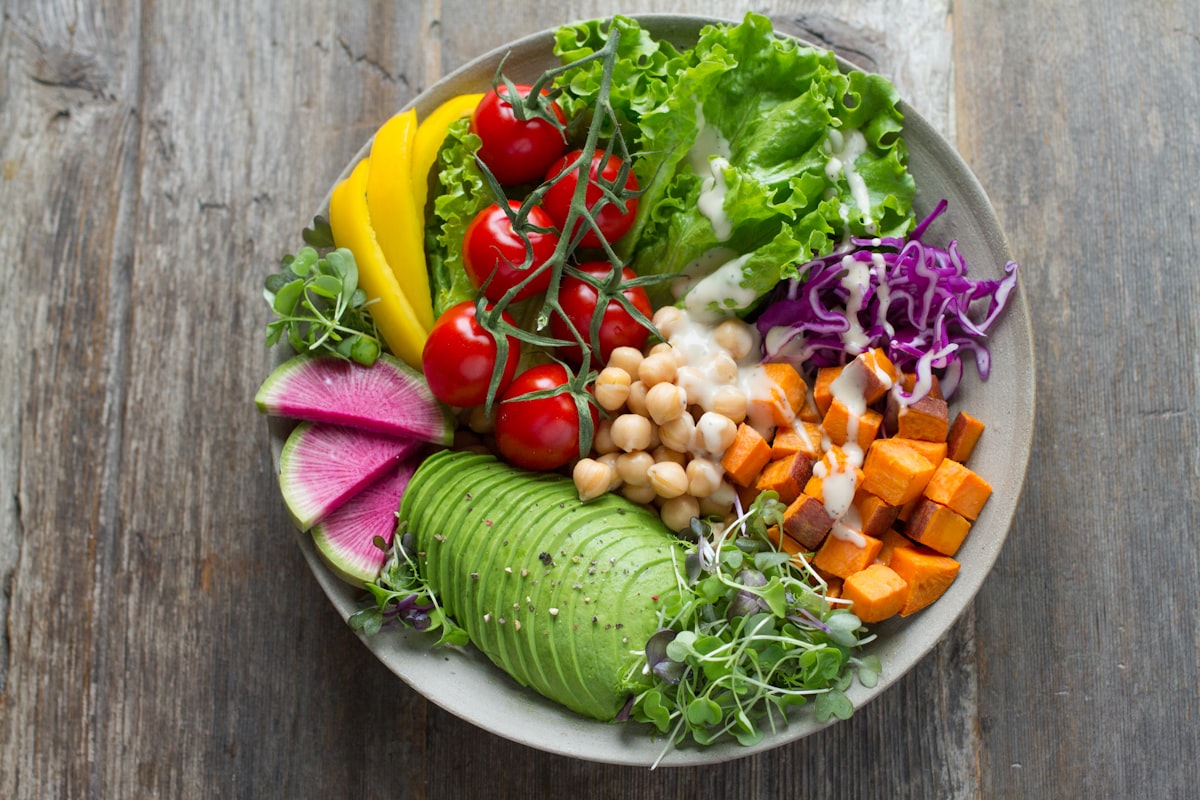 Restaurant dining and blood sugar awareness